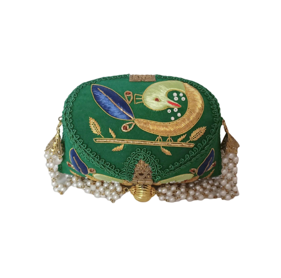 New Peacock Embroidery Purse Light Green Color