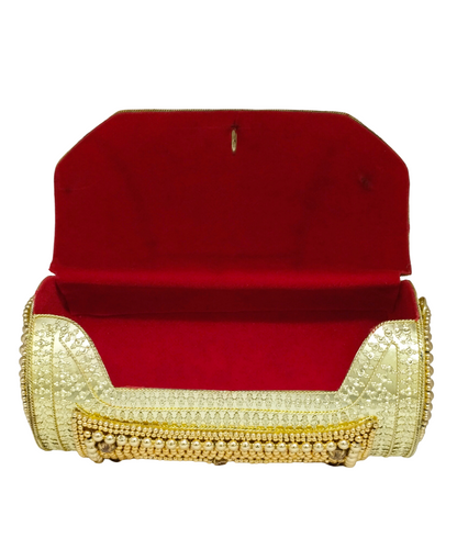Round Shape iron Pearl Golden Purse
