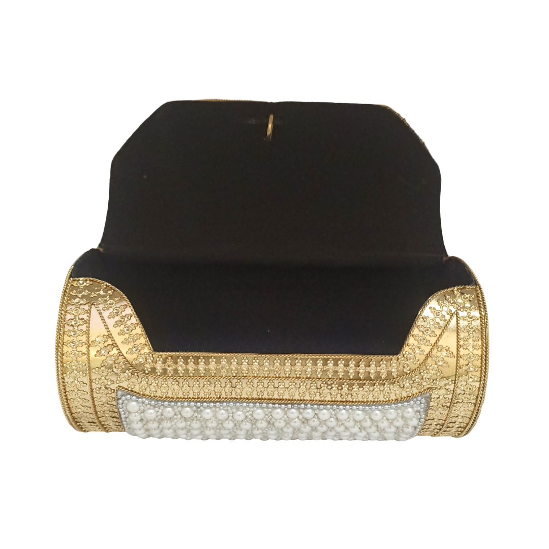 Round Shape Iron Pearl Purse
