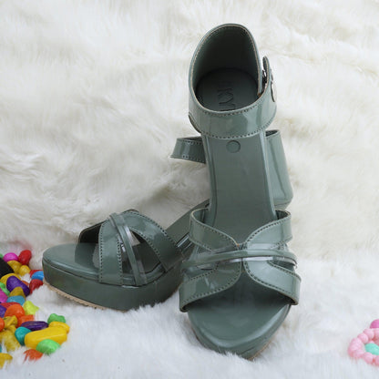 Button Ladies Sandal - Skylexo.com | Be Unique