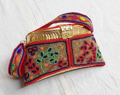 Leave Embroidery Purse - Skylexo.com | Be Unique